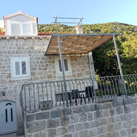 Holiday Apartments Maslina Paho Babino Polje Buitenkant foto