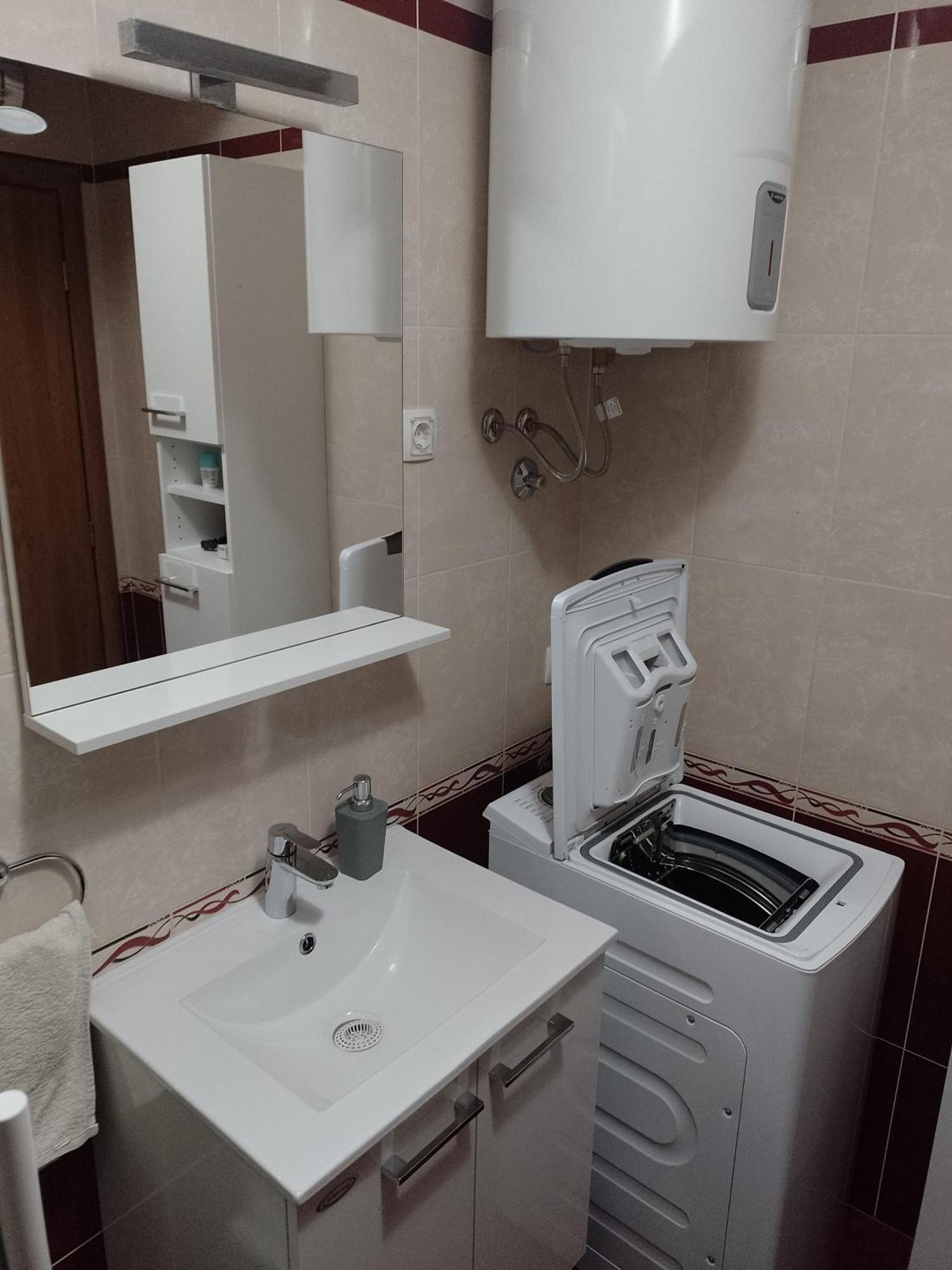 Holiday Apartments Maslina Paho Babino Polje Buitenkant foto