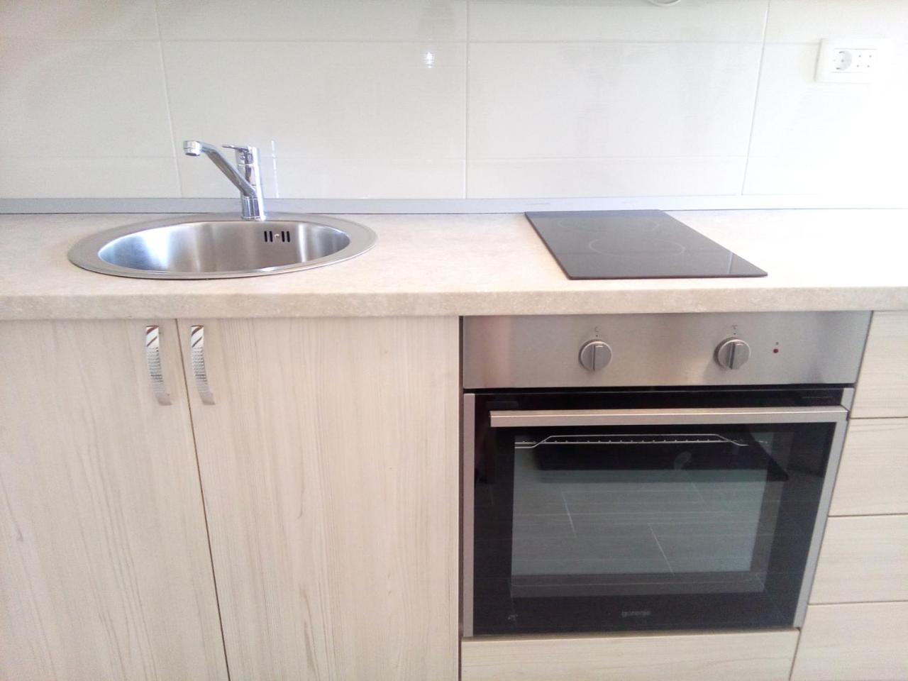 Holiday Apartments Maslina Paho Babino Polje Buitenkant foto
